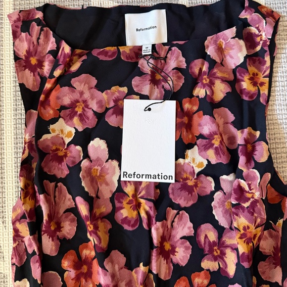 Reformation Dale Dress - Picture 4 of 9